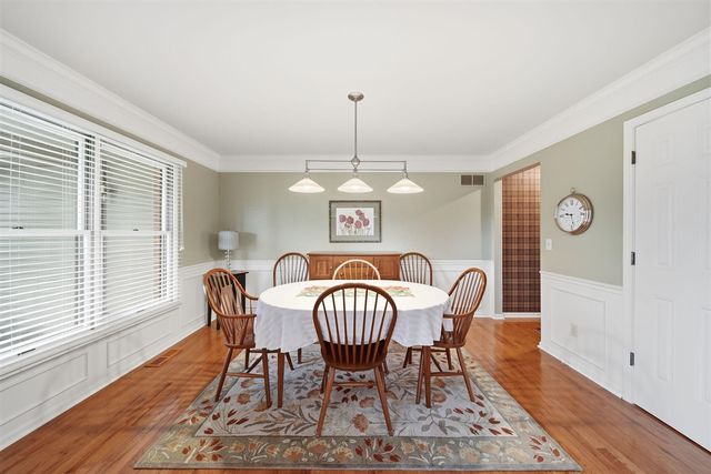5040 Grande View Lane, Jackson, MI 49201