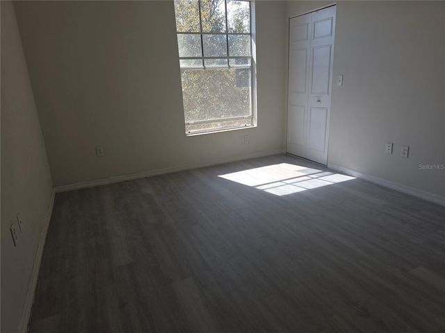 5566 METROWEST BOULEVARD 303, Orlando, FL 32811