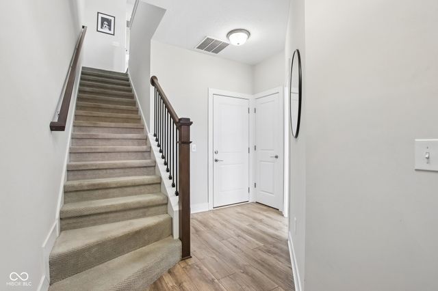557 Steinbeck Place, Carmel, IN 46032