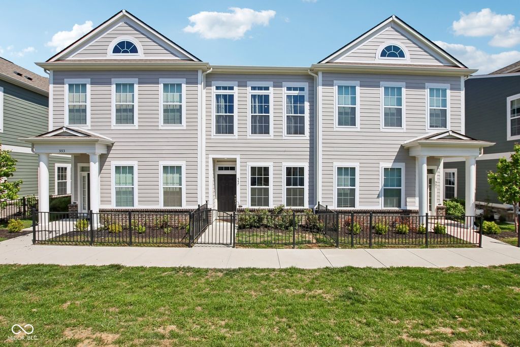 557 Steinbeck Place, Carmel, IN 46032