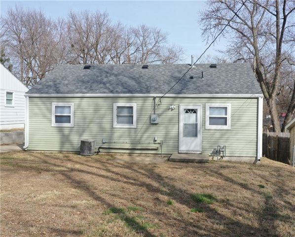 442 Eulich Street, St Joseph, MO 64501