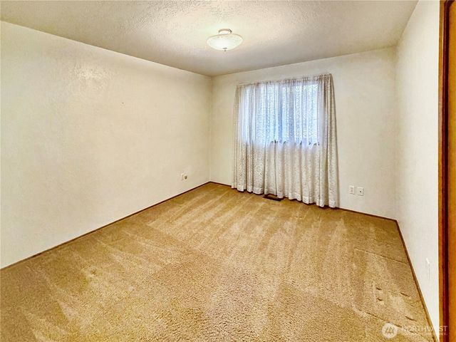 3815 Hillview Court NW, Olympia, WA 98502