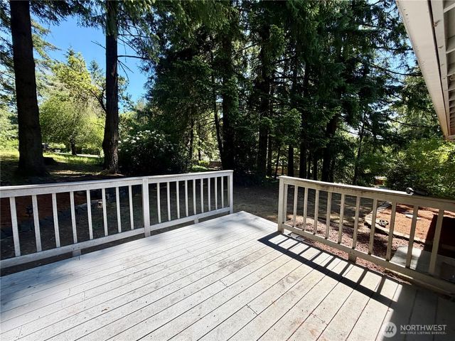 3815 Hillview Court NW, Olympia, WA 98502