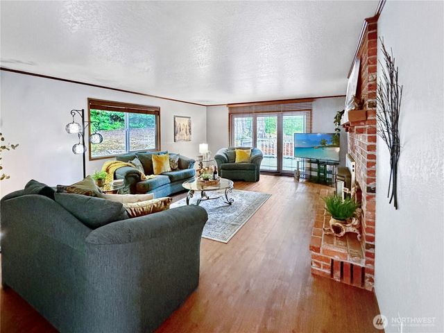 3815 Hillview Court NW, Olympia, WA 98502