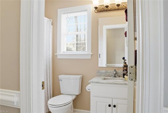 1413 Mill Point CT, Suffolk, VA 23434