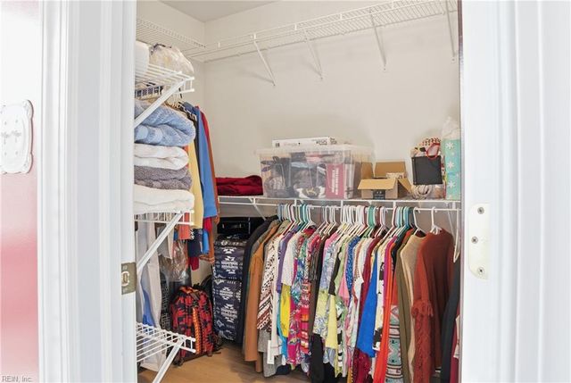 1413 Mill Point CT, Suffolk, VA 23434