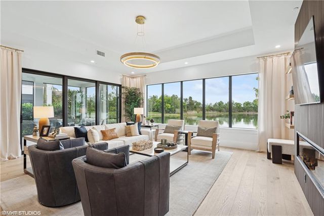 19781 Marino Lake Cir Apt 101, Miromar Lakes, FL 33913