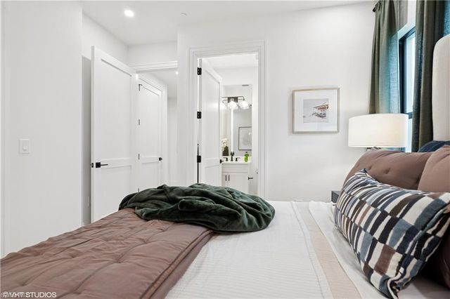 19781 Marino Lake Cir Apt 101, Miromar Lakes, FL 33913