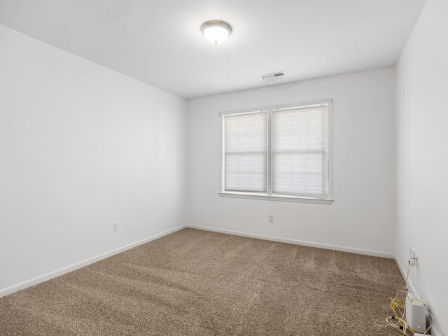 404 Shamrock Dr, Boiling Springs, SC 29316