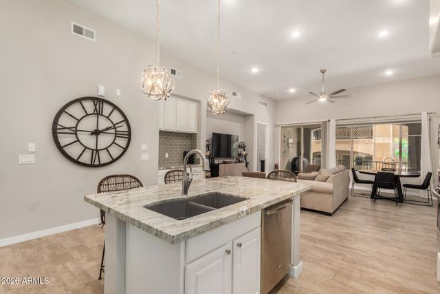 15550 S 5TH Avenue 130, Phoenix, AZ 85045