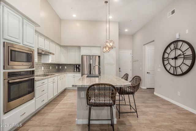 15550 S 5TH Avenue 130, Phoenix, AZ 85045