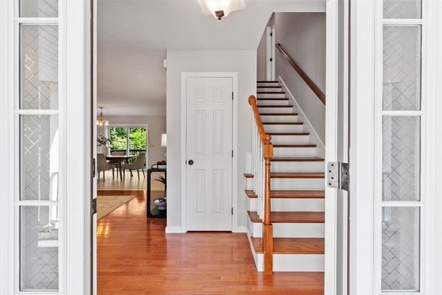 42 Ballard Street, Tewksbury, MA 01876