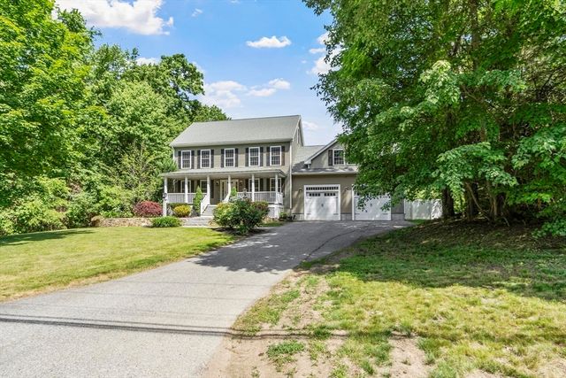 42 Ballard Street, Tewksbury, MA 01876