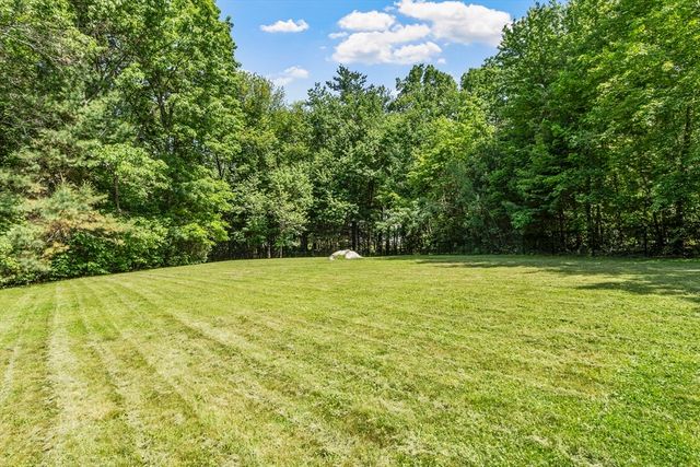 42 Ballard Street, Tewksbury, MA 01876