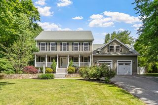 42 Ballard Street, Tewksbury, MA 01876
