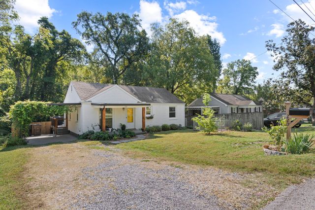 223 Graylynn Dr, Nashville, TN 37214