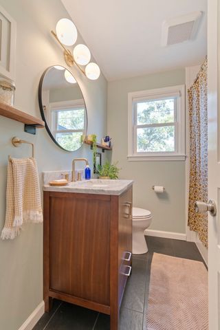 223 Graylynn Dr, Nashville, TN 37214
