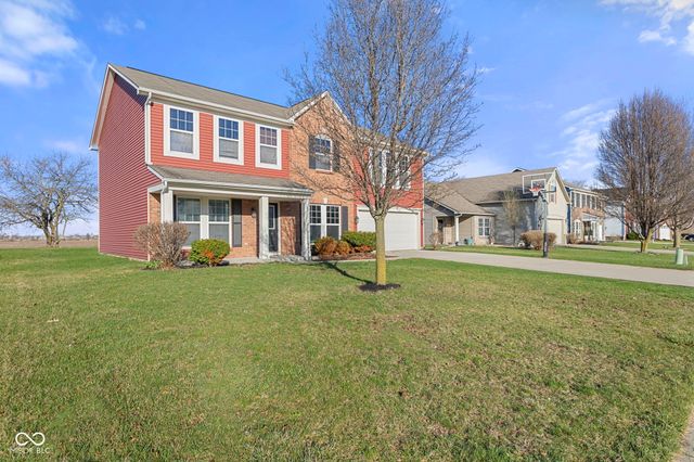 6212 N Woods Edge Drive, Mccordsville, IN 46055