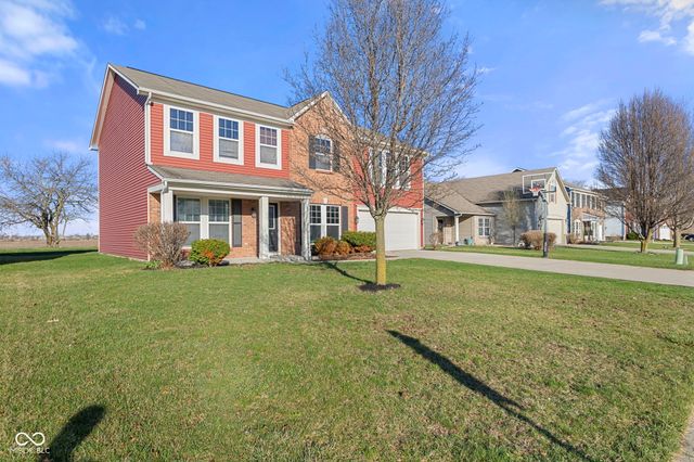 6212 N Woods Edge Drive, Mccordsville, IN 46055
