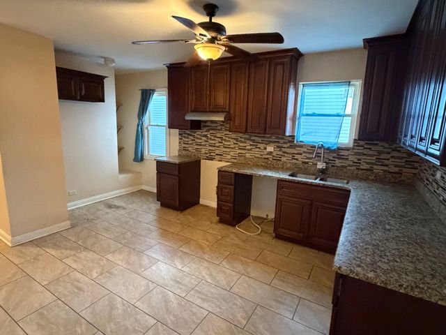 10806 S Eggleston Avenue, Chicago, IL 60628