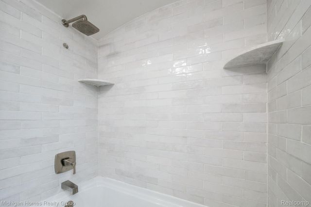 235 Flowerdale Street, Ferndale, MI 48220