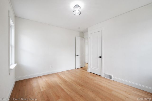 235 Flowerdale Street, Ferndale, MI 48220