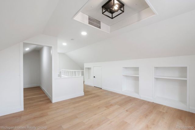 235 Flowerdale Street, Ferndale, MI 48220