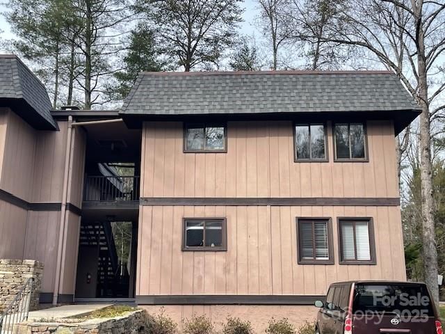 11 Lake Drive B4, Laurel Park, NC 28739