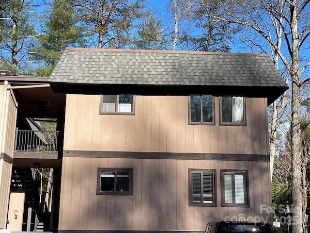 11 Lake Drive B4, Laurel Park, NC 28739