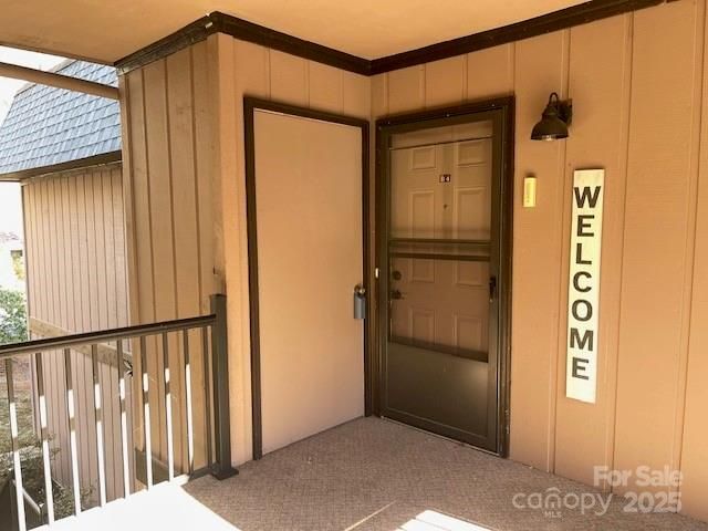 11 Lake Drive B4, Laurel Park, NC 28739