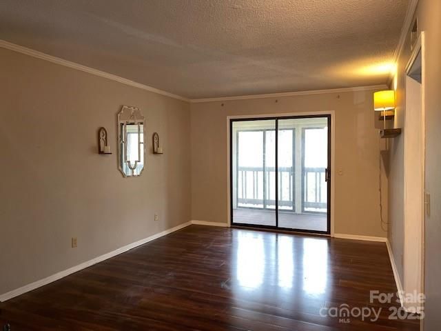 11 Lake Drive B4, Laurel Park, NC 28739