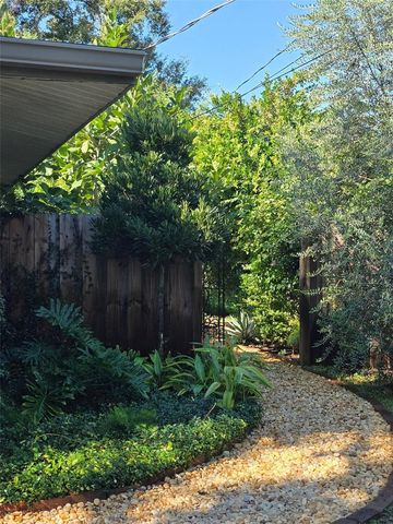 4718 CRYSTAL AVENUE, Sarasota, FL 34231