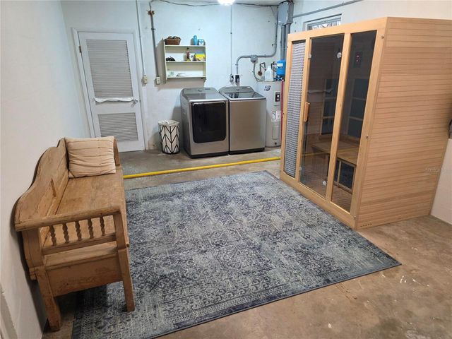 4718 CRYSTAL AVENUE, Sarasota, FL 34231