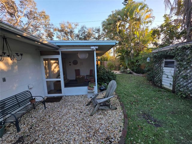 4718 CRYSTAL AVENUE, Sarasota, FL 34231