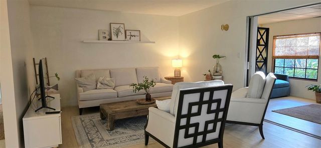 4718 CRYSTAL AVENUE, Sarasota, FL 34231