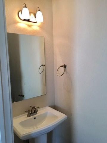 2213 Katy LN A, Georgetown, TX 78626