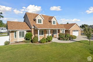 9460 S DUNSINANE DR, South Jordan, UT 84009