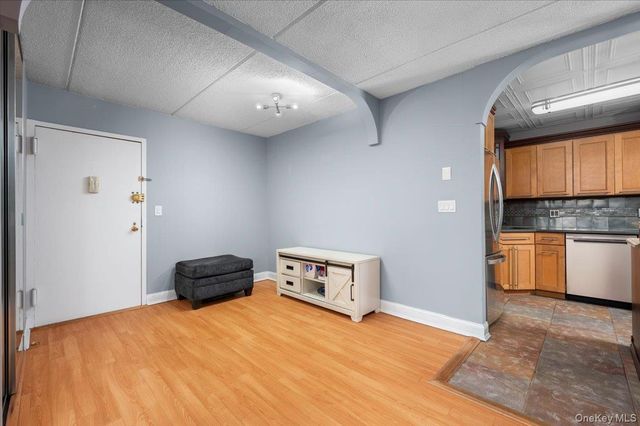 480 Halstead Avenue 5M, Harrison, NY 10528