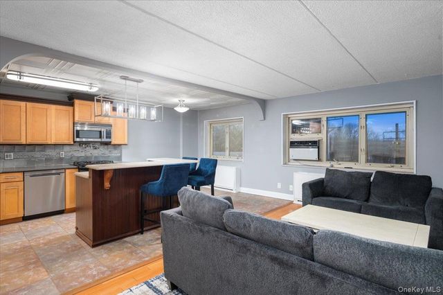 480 Halstead Avenue 5M, Harrison, NY 10528