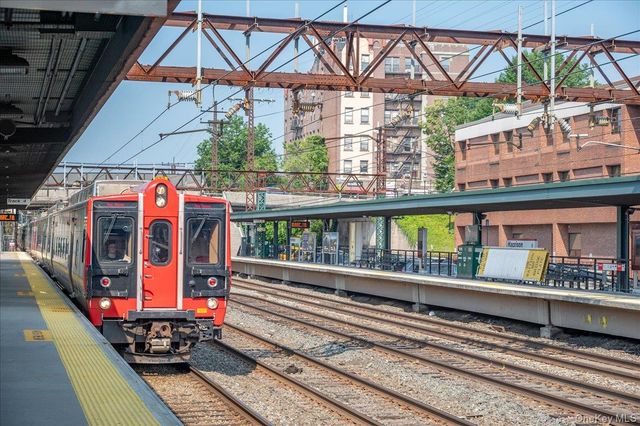 480 Halstead Avenue 5M, Harrison, NY 10528