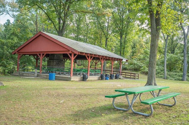 480 Halstead Avenue 5M, Harrison, NY 10528