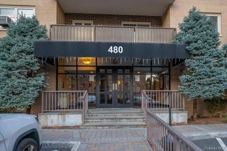 480 Halstead Avenue 5M, Harrison, NY 10528