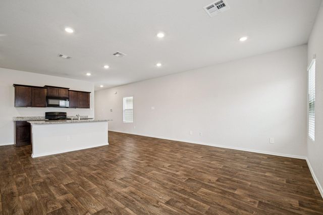 161 Roanwood DR, San Marcos, TX 78666