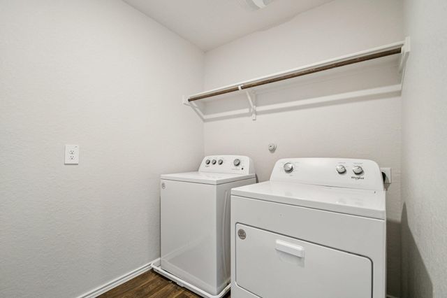 161 Roanwood DR, San Marcos, TX 78666