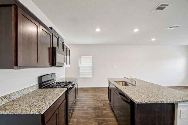 161 Roanwood DR, San Marcos, TX 78666