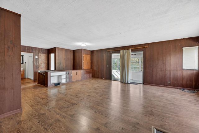 7091 Ann Arbor Road, Leoni Twp, MI 49201