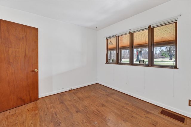 7091 Ann Arbor Road, Leoni Twp, MI 49201