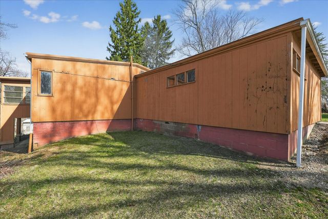 7091 Ann Arbor Road, Leoni Twp, MI 49201