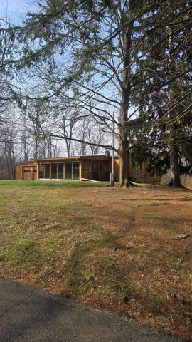 7091 Ann Arbor Road, Leoni Twp, MI 49201