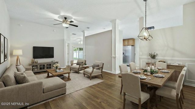 1727 CANOPY OAKS Drive, Orange Park, FL 32065